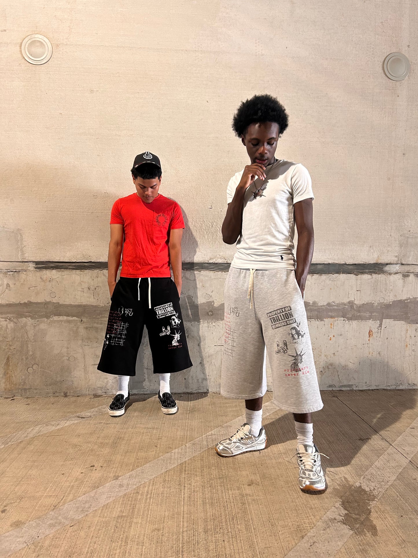 TRILLION “Messenger” Long Shorts Grey