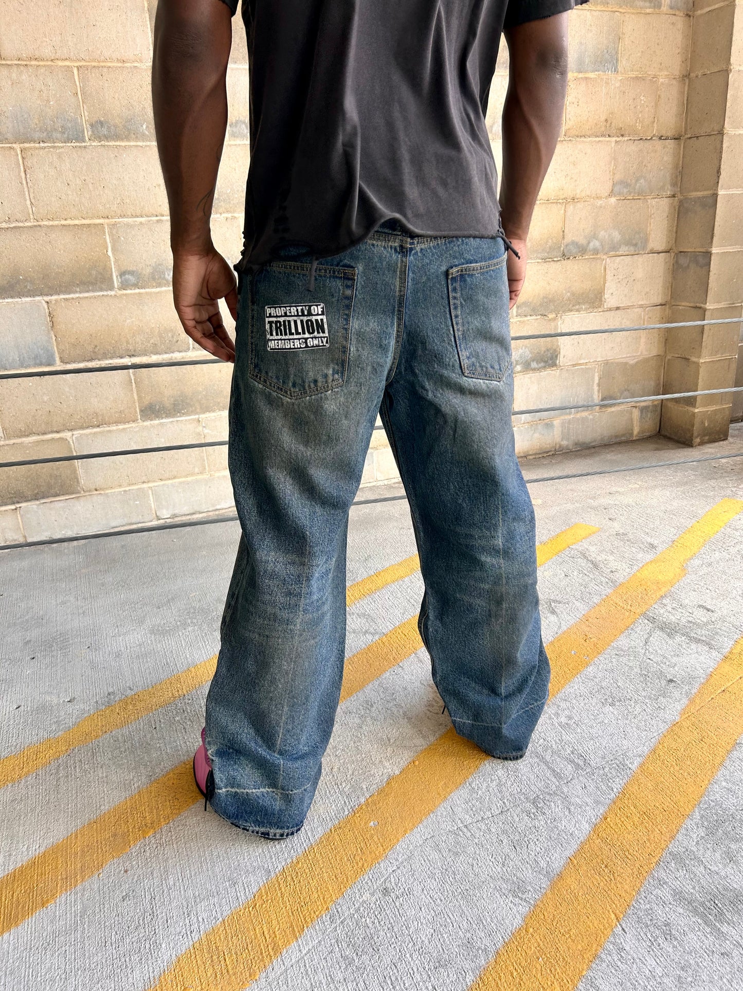 TRILLION “Out The Dirt” Baggy Denim