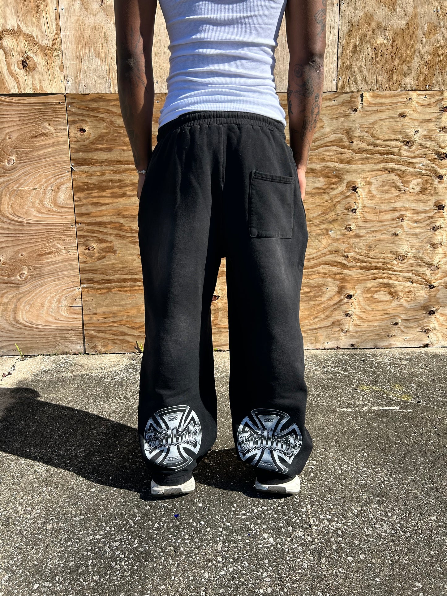 TRILLION “MEMBERS” Sunfade Baggy Sweats