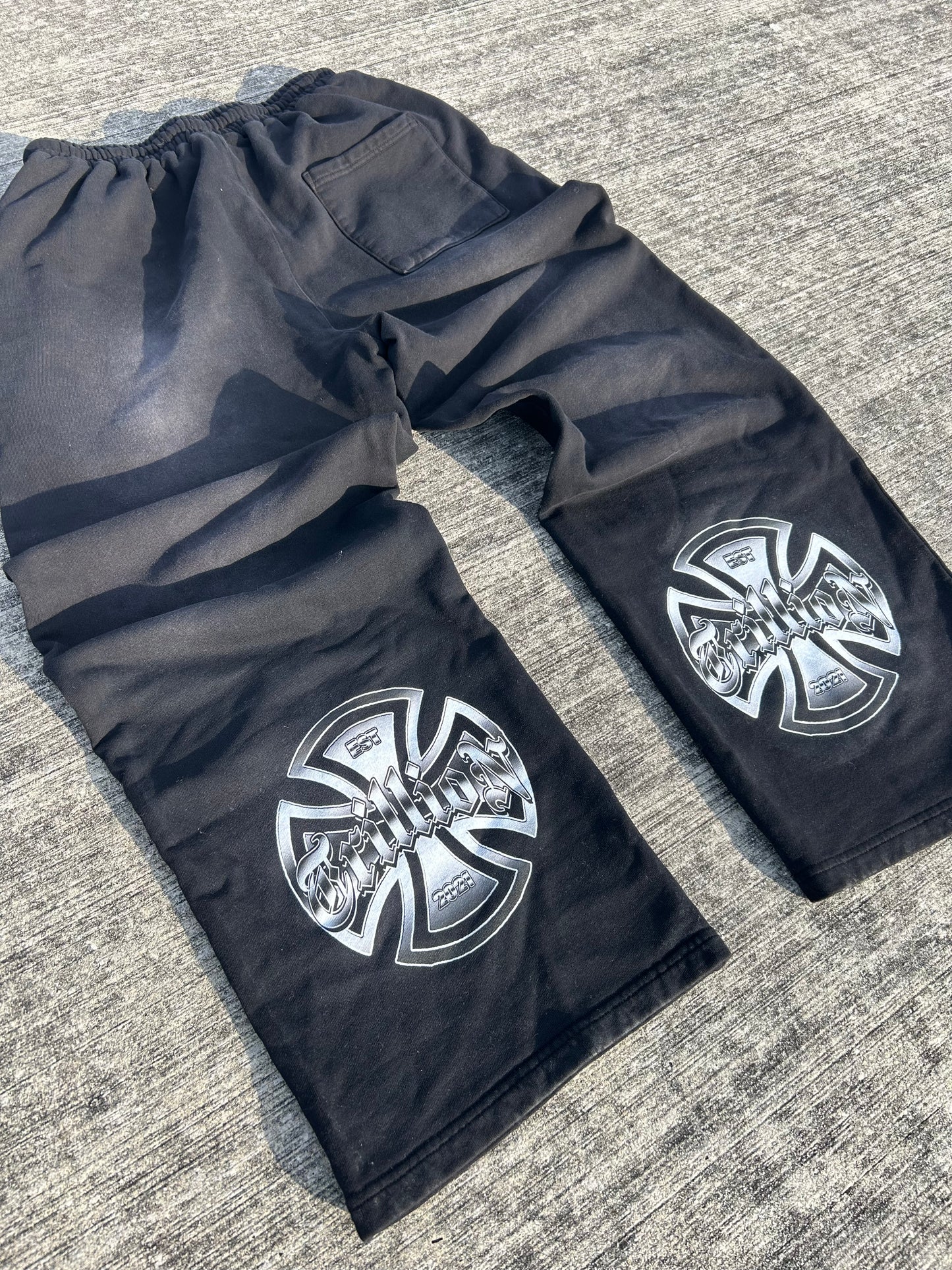 TRILLION “MEMBERS” Sunfade Baggy Sweats