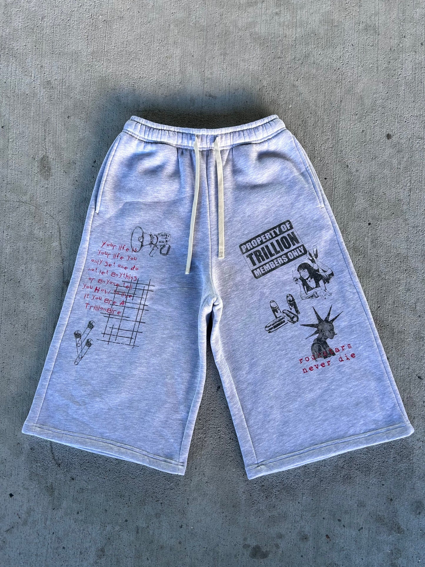 TRILLION “Messenger” Long Shorts Grey